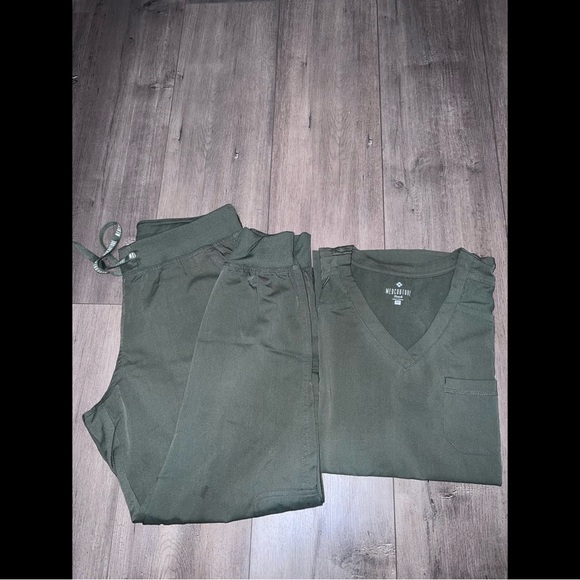 Med Couture Other - Med Couture scrubs